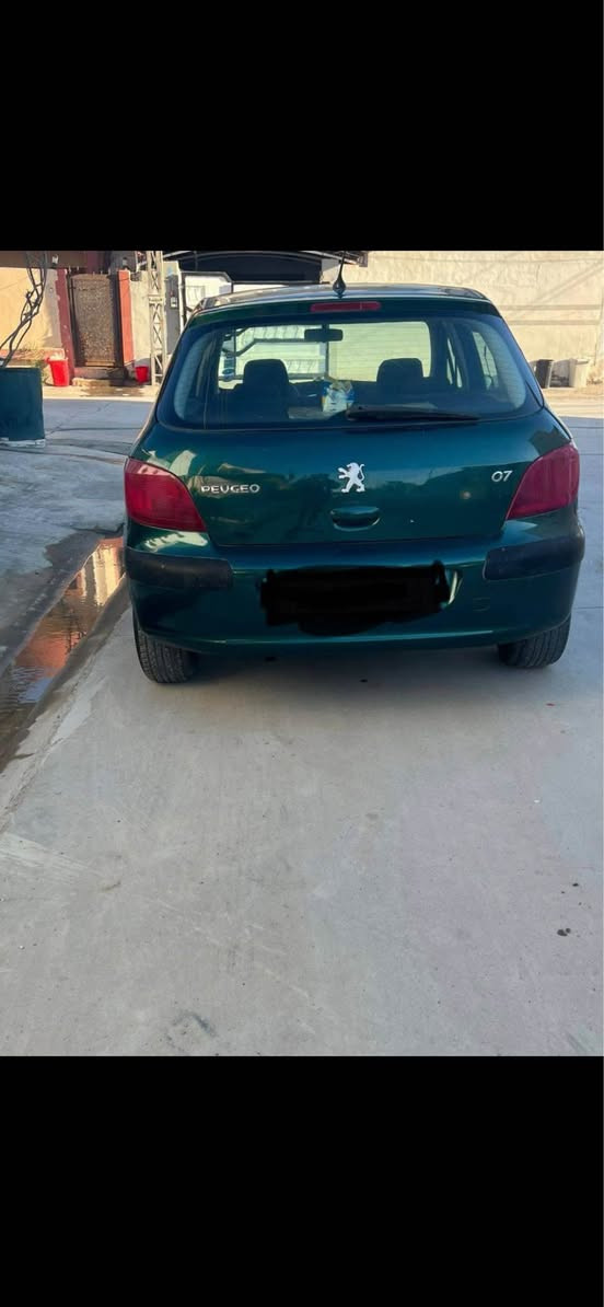 بیجۆ فەڕەنسی ٢٠٠٥ ئۆتۆماتیک (abs) پەڕەشوت دوو جام کارەبایی گێرو مەکینە لۆکە بەشەرت کارەبایاتو تەبریدی ساردو گەرم بەشەرت تایەکانی پێشەوەی لۆکە هی دواوە کۆنە باتری تازەیە مسجل و ئیمپریفایەری ٢٥٠ دۆلاری لەسەرە بۆیاخ لەسەر ساغی بۆنیت بۆیاخە جەملخ سایق بۆیاخە دەرمانی پیا ڕژاوە ئاڕمی ڕێگە پێدانی ئاسایشی هەیە مەرجی توندوتۆڵی بۆ کراوە مەسرەفی تیا نیە تەنها تایەکانی دواوەی نەبێت نرخی ٣١ گەڵاو معامەلە ژمارە مۆبایل (***********  //*********** دار بنديهكان, السليمانية
