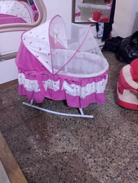غراض اطفال مستعمله شي قليل للبيع 70وبيهن مجال 07761018751