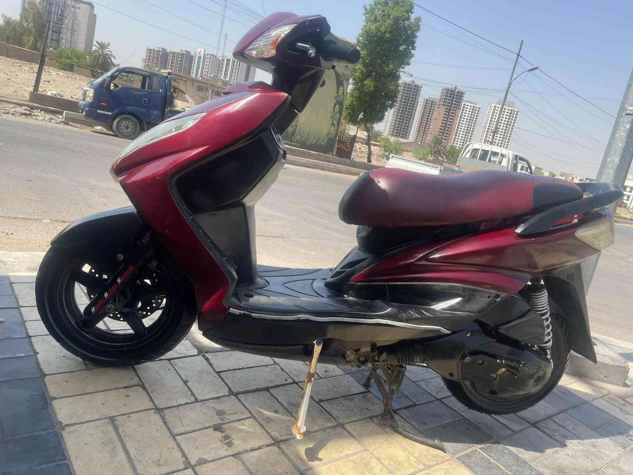 سلا عليكم سكنس فحل للبيع كابريتر نضيفه كلش مكفول كفاله عامه محرك لا صوت لا تبخير لا تنقيص كلشي مابيه الكفرات مصبوغه جماليه كامله من كلشي كله شغاله سعره 800 وبيه مجال مكاني بغداد السكان رقمي ***********
