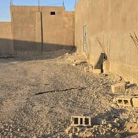 مقابل الصناعه • ١٦م×٤م • واجهة شارع
