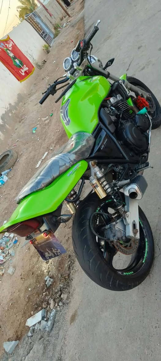 سلام عليكم دراجة بطح سيبي فور الجيل الاول موديل ٩٨ أوراق كامله (مكلف بالنشر )وهذا رقم راعيهه للإستفسار متواجد اتصال وواتساب فقط ***********
السعر مليون و 400 وبيهه مجال للشراي
المكان ناصرية قضاء الشطرة

