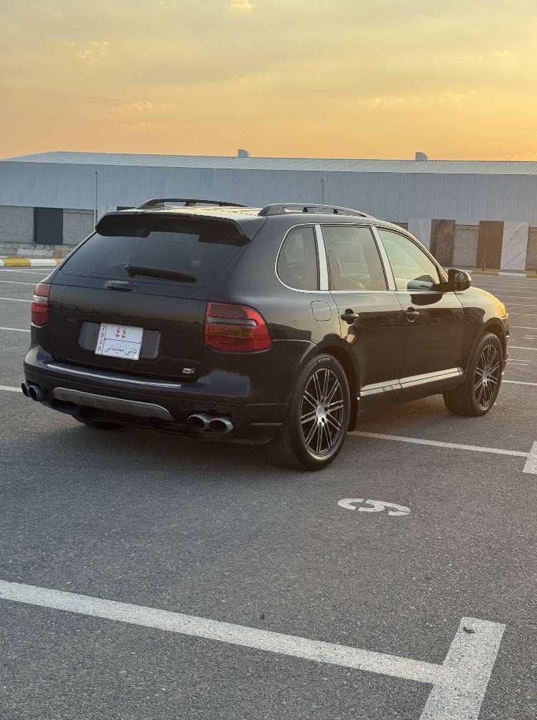 ﷽

سەرتا ماشاألله لە ماڵی هەموو لایەک
ئۆتۆمبێل جۆری پۆرش porsche cayenne🇩🇪
مۆدێل :٢٠١٢🧿
بۆیاغ:عام نەبێت حیزام نەبێت🌫️
موسو بڕاوە نەبیت🪚
کۆدی بۆ کراوە🆘
گێڕو مەکینەی لۆکی بۆ بەستراوە بە شەرتی هەموو فەحسیک🔧
پێشو دوای بێ تەقەو ڕەقەو گلەی🗜️
تەحەدا ئەکەم پۆرش هەبێ بەو شیوە جوان مابیتەوە بێ تەعمیر⚒️
تایەو ویلی لۆکی لە ژێرە زۆر جوان🛞
لایتو بە گلایت هەموو گڵۆپو گێچو هەمو شتەکانی ئیش ئەکات هەموو شتیکی لەسەر بیلادی🚨
تەنانەت دەبڵەکانیشی چوپو جەکە 🪮

مواصەفات: کوشن خەزن ٢٤ جوڵە سەکنو سایەق وو پشتە سەرکان شاشە واتا ٣ شاشە تەبرید ساردو گەرم بە شەرت تەجیلو شاشەو موکەبەرەی مەزبوت شەریکە سەماعە :Bose
تەبرید مەرکەزی دواوەش جوڵەیە
سنوق جەک بیلادی
گێر ئۆو ماتیک عادی باتڵ شەفت گیڕ سەر سوکان تەعدیل سورعە سڵاید ئاوەینە کارەبای ٥ بەصمە زۆر مواصەفاتی تر ...
زۆر لە سەیارەکەم ڕازیم هەتا دڵ پیی خۆش بێت وەسف هەڵ ئەگرێت سەیارەکەم بە شەرتی ماڵی کەس نەبێت پارەی کەسی تیا نەبێت کۆدی بۆ کراوە هەموو شتیکی بە شەرت یەیت سەیر سەیارەکە ئەکەیت لە ڕەسمەکان جوان تر نەبو لە هەموو تیکستەکە وەسفی زیاتری هەڵنەگرت هەق بە تۆیە 

بۆ فرۆشتنو گۆڕینەوە 
 شوین سلیمانی
*********** السليمانية, العراق
