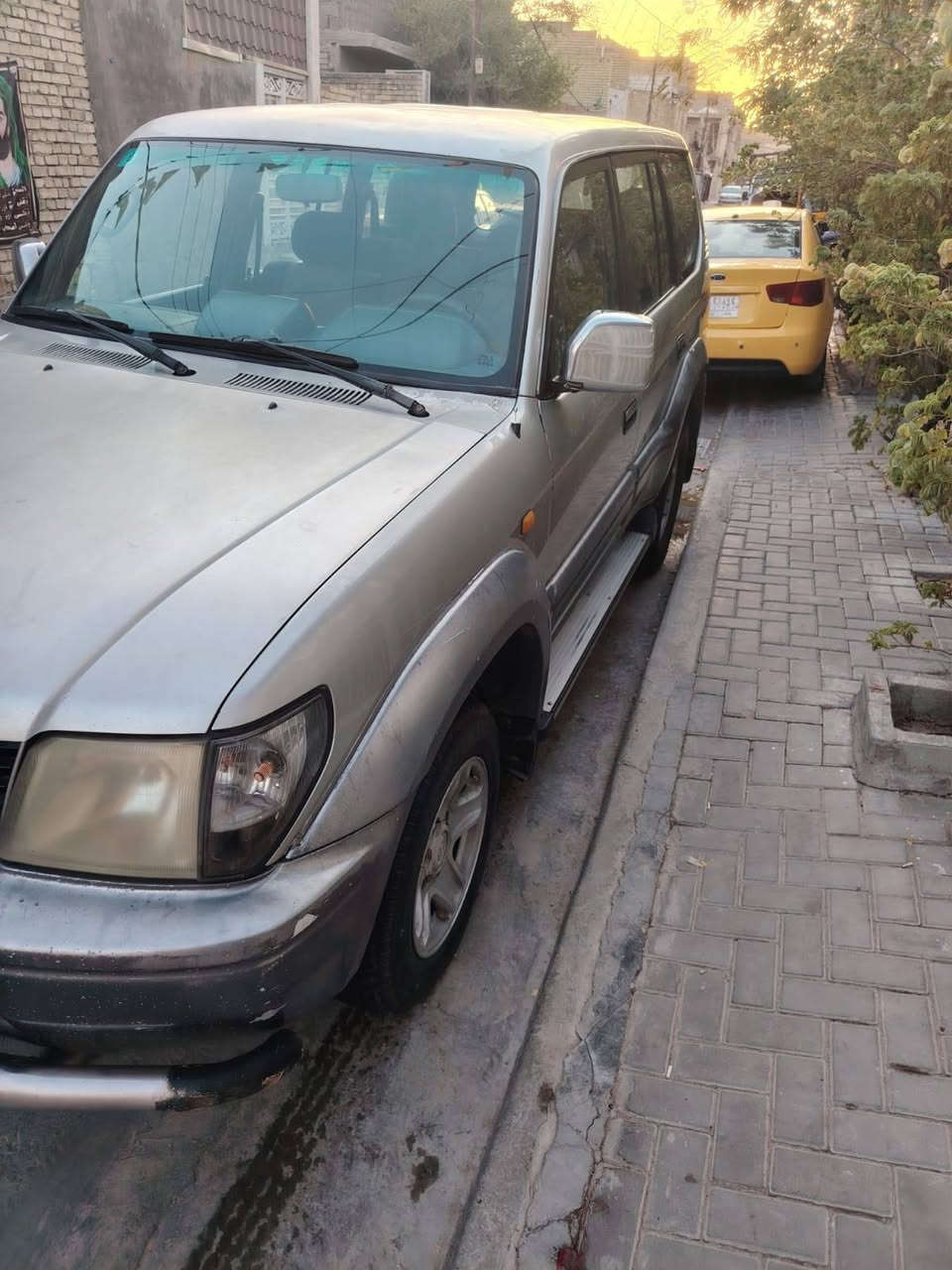 السلام عليكم
برادو للبيع موديل 98  مكينه 3000  

7راكب   مكان بغداد  الاستفسار ***********
