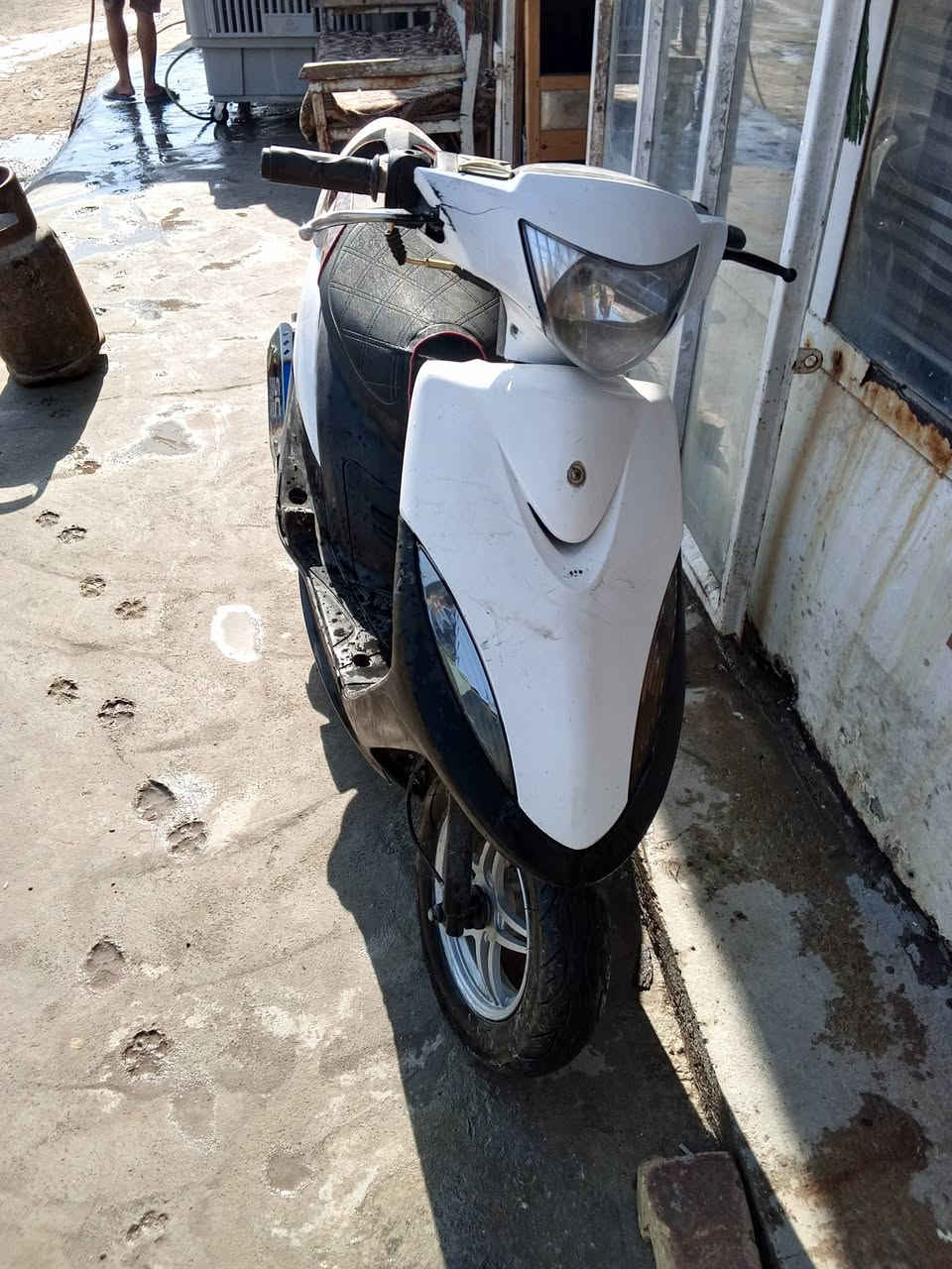 دواجه للبيع نظيفه مكينه حلـِۈۋ‏وھّ صلنصه رياضي دراجه بلادي بوشه 49 نقصها سلف  سعرها 375 الف وبيها مجال بسيط  ***********
