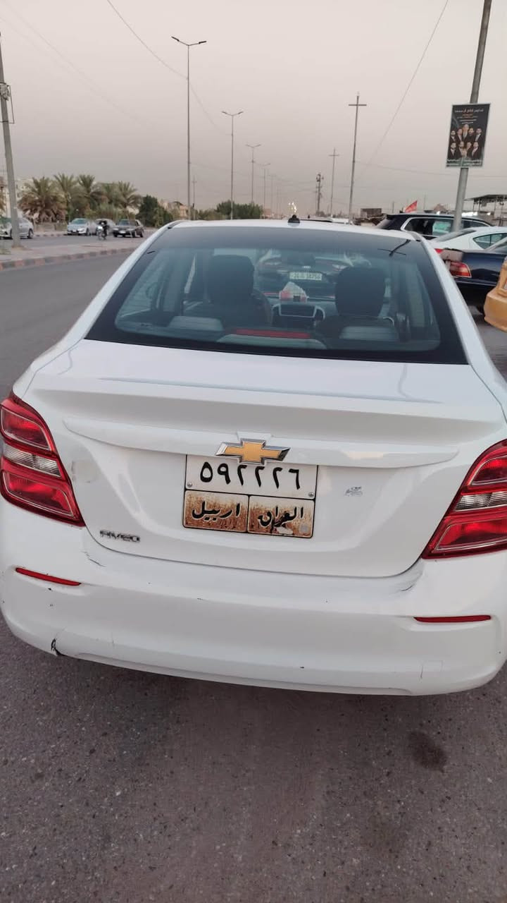 السلام عليكم
للبيع افيو 2018 الشكل الجديد
كير اتوماتيك محرك 1600
بيها قطعتين ورشه صبغ بالجاملغ بدون معجون
كير ومحرك خير من الله وعلى الفحص
حدادية جديده، تخم تايرات جديد
التبريد فقط كومبريسر يتبدل.. راديتر جديده
رقم أربيل حلو،، تريد وكالة تريد مداور بأسمك. مكان السيارة نجف 
السعر 78 وبيها شوية مجال.
للإتصال والاستفسار موجود واتساب  ***********
