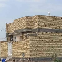 بيت للبيع 100  متر مربع كونكريت بتلو وسكف المكان   السيديه قرب شارع 40...