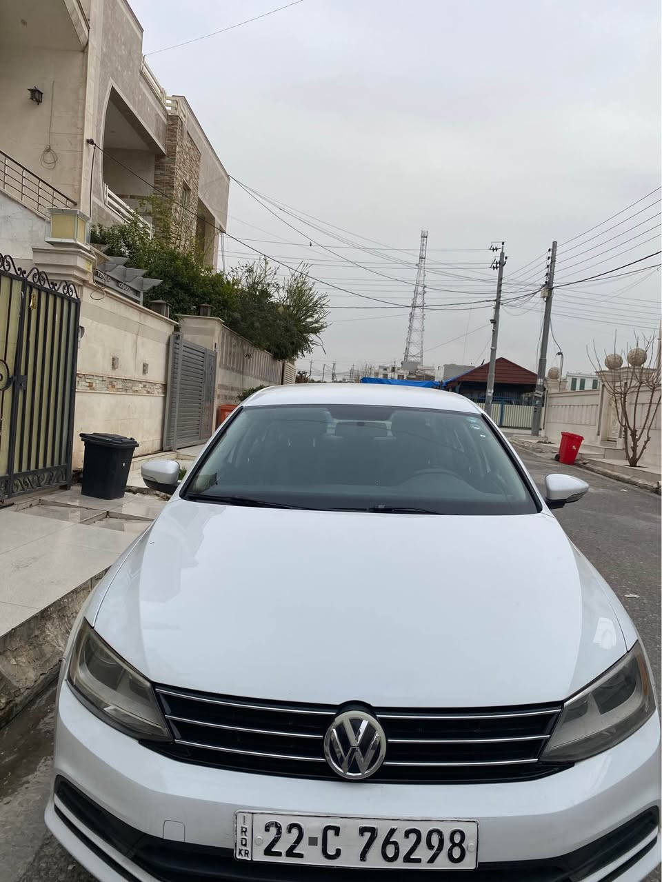 volkswagen jitta 2015
مواسەفات بەسمە ، کوشین هیتەر ، عیشارەت لە ئاوێنە 
مەکینە ١.٨ تۆربۆ
پارچە
سێ دەرکە (دووبەرە دەرگای گرتووە )  
سێ چاملغی هەیە
162 مایل ڕۆیشتوە
نرخ :  ٨٦گەڵا و مامەڵە
ژ.م 
*********** أربيل, العراق
