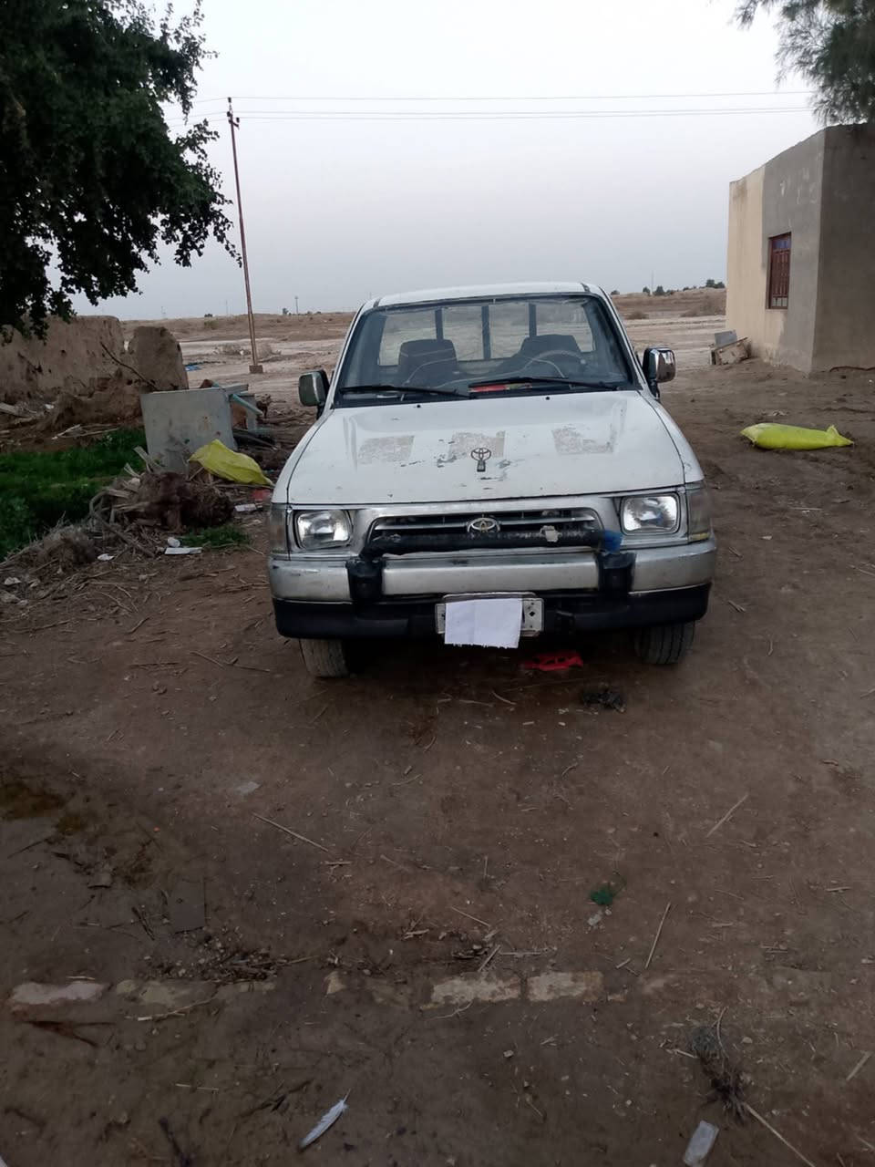 سلام عليكم  سياره فلاحيه موديل 2001
مكينه وكير مكفولات حداديه  تخم تاير عميه بدون تبريد
مكان سياره البصره الزبير سعر عل الخاص
***********

