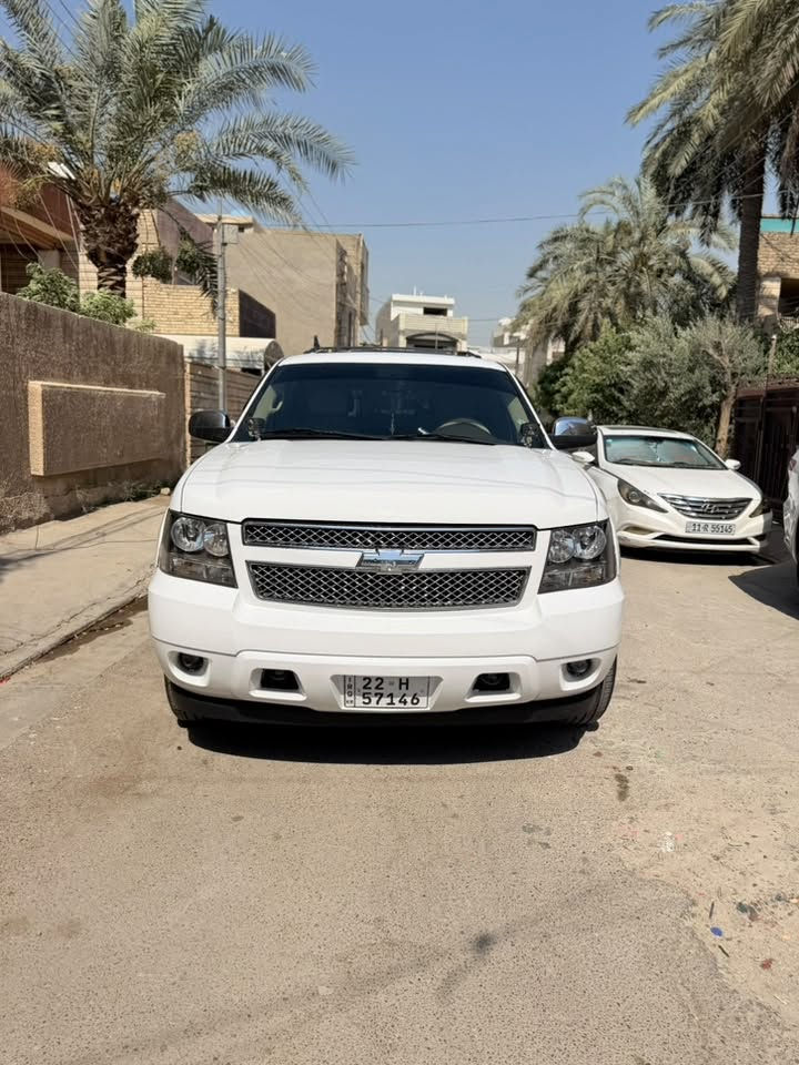 سلام عليكم  تاهو 2009LTZ
تاهو 2009 LTZ
خليجية كفالة عامة فقط دعامية امامية صبغ ولصبعين pbr بلباب خلف السايق
السيارة جديدة وممتعوبة وكاملة على اخر حباية مابيهة مصرف 
عليهة كت z71 ويالتهة البلادية موجودة وياهة 
189$ وبيهة مجال 
مكانهة البصرة الزهور قرب جسر المعارض 
***********
***********
