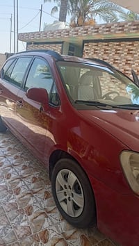 كيا كارنز سبعه راكب للبيع رقم بغداد .محرك 2000 دوش. موديل 2008 . توجد ...