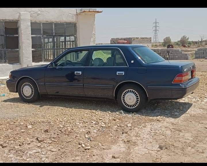 سلام عليكم سياره راس الثور تكم يسره بلاد مصبوغه عام للجمالي مكفوله موديل 1999 رقم بغداد تبريد ثلج 🥶 سياره حلوه ***********
