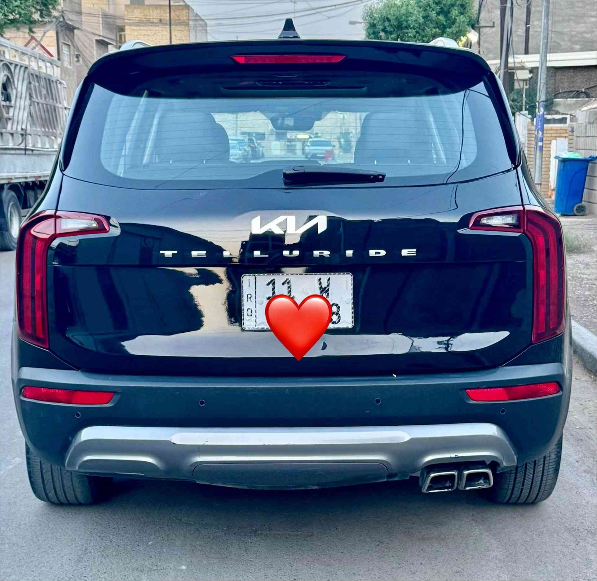 السلام عليكم كيا تيلورايد 2022امريكي صور الحادث مرفوقه بلمنشور بيهه صبغ ٣قطع و٣تبديل ابلادي 
السياره 6سلندر 7راكب كراسي منفصله ماشيه 24السياره بسمي رقم بغداد مواصفات السياره بصمه+بصمه ابواب+كراسي كهرباء+تحكمات+كامره+سلايت+رادرات+نفكيشن +شحن وايسر ليس +جلد+3قطع تبريد +تدفئه كشنات+لدات امامي خلفي وبعد هواي بيهه مواصفات 
مكان السياره بغداد المنصور 
السعر 18500$بيهه مجال 
رقمي ***********
