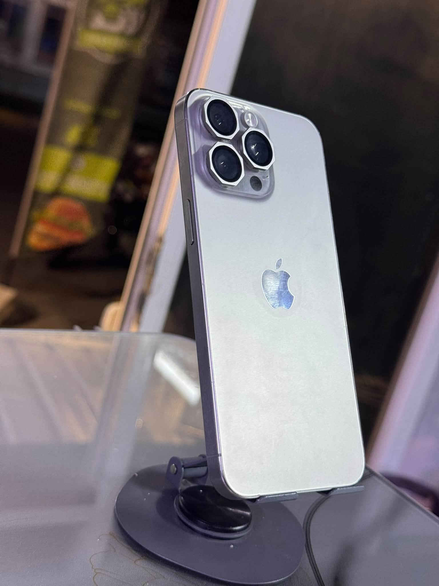 آيفون 15 برو ماكس • ٢٥٦ • شاشة ١٢٠ هيرتز