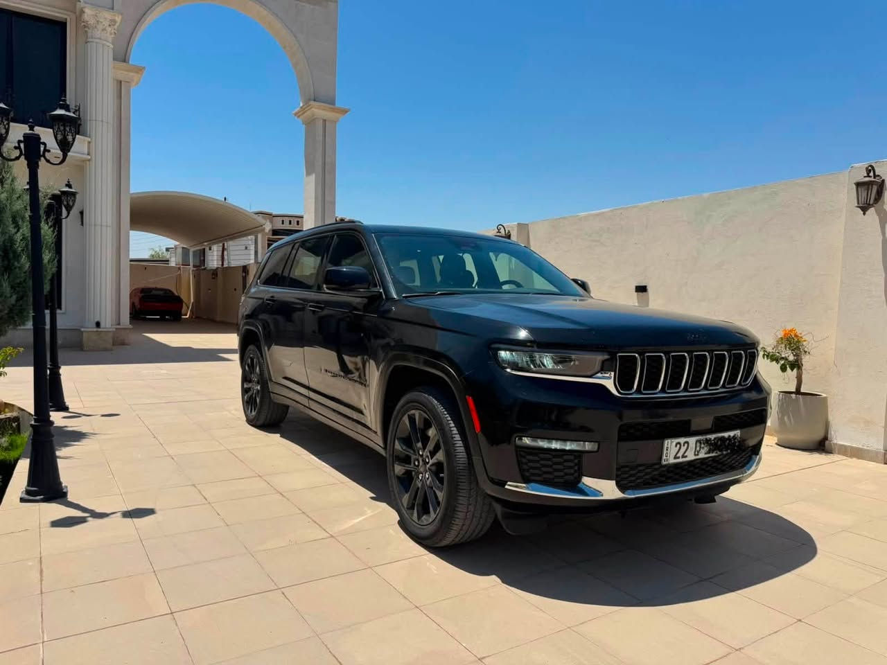 🚘 جيب 2024 بلاك توب VIP — وارد أمريكي
✨ فول مواصفات
• VIP بلاك توب
• فتحة سقف
• بصمة تشغيل
• دخول وتشغيل ذكي
• كشنات جلد كهرباء
• تبريد وتسخين كشنات
• تحكمات ستيرن
• مثبت سرعة
• كاميرا خلفية وحساسات
• شاشة ومواصفات ترفيه كاملة
• صندوق كهربائي
• كشنات منفصل سياحي VIP

سياره جاهزه جديديكه الف مذب عليها ماشيه 89الف 
حادثها جاملغ أمامي فقط بدون أي دواخل، وأقل من شبر بالبنيد.
السيارة جاهزة ونظيفة.

📍 رقم أربيل جديد دولي — تحويل مباشر

💰 السعر: 270 ورقة، وبيها مجال

📞 للاستفسار والاتصال:
***********

⚠️ الرقم للاتصال وغير متوفر على الفيس.
