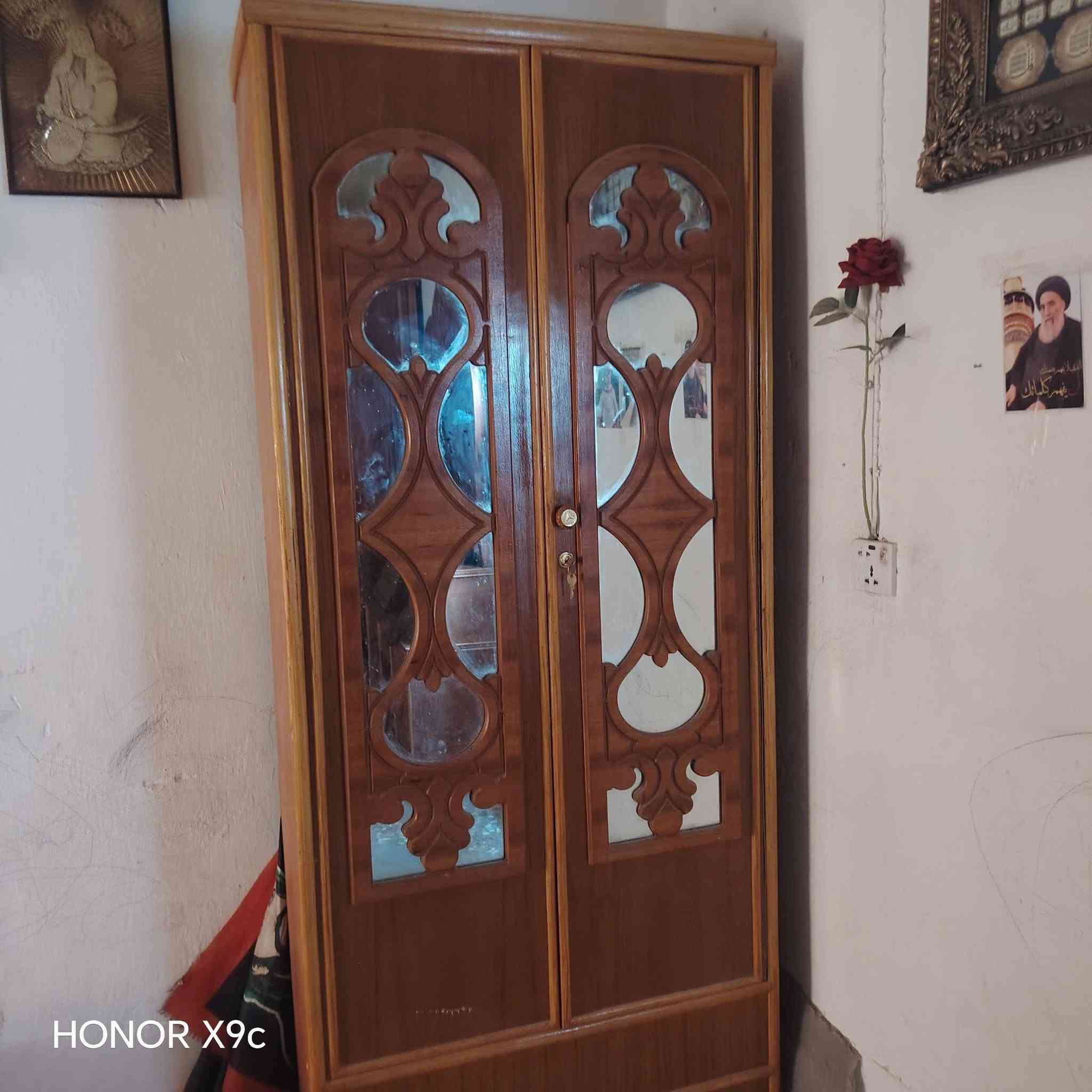 غرفه البيع العنوان بابل ناحيت انيل استفسار تصال برقم ***********

نص مكتوب في الصور:
- HONOR X9c