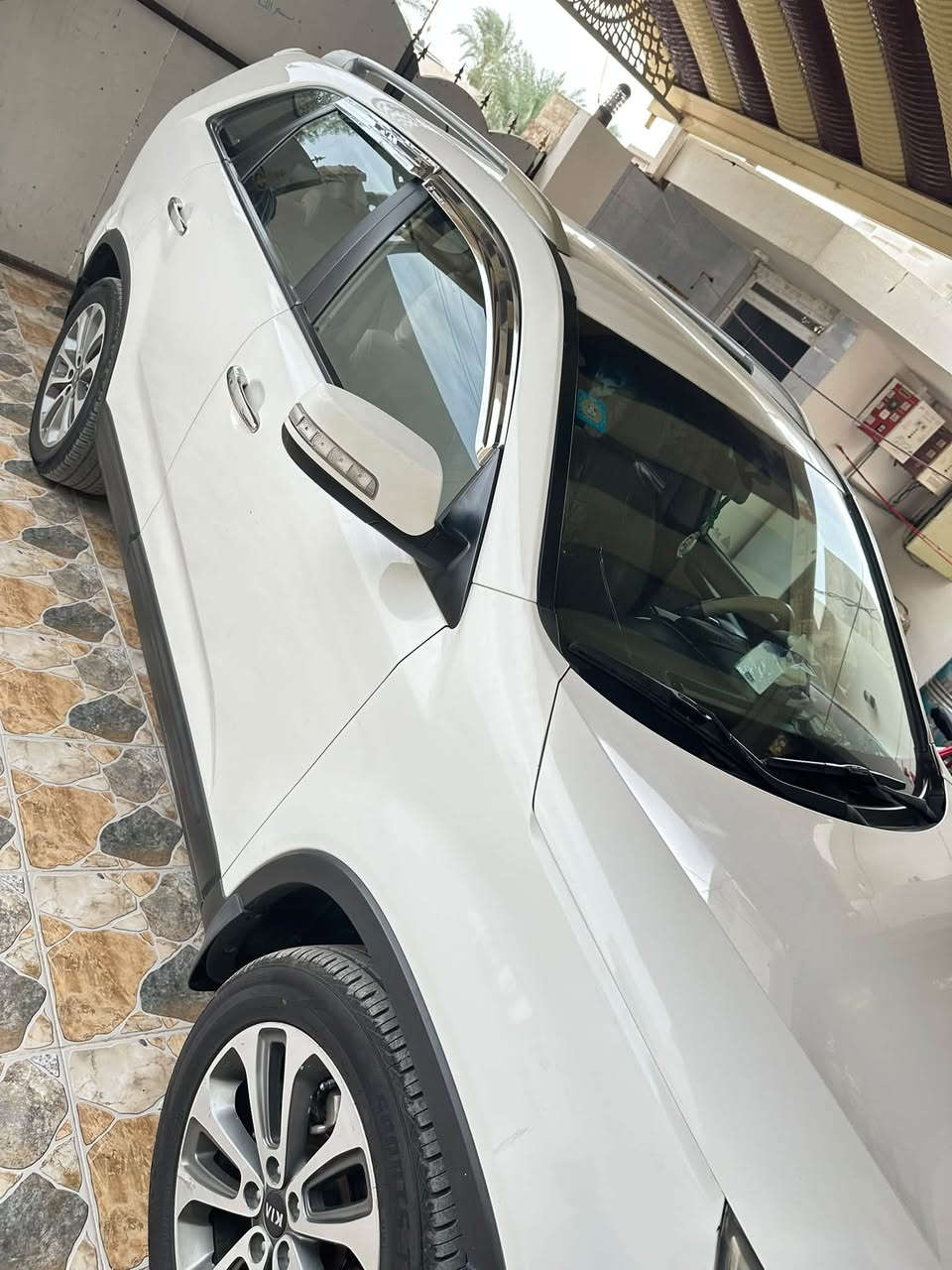 سورنتو • ٧ راكب • رقم بغداد