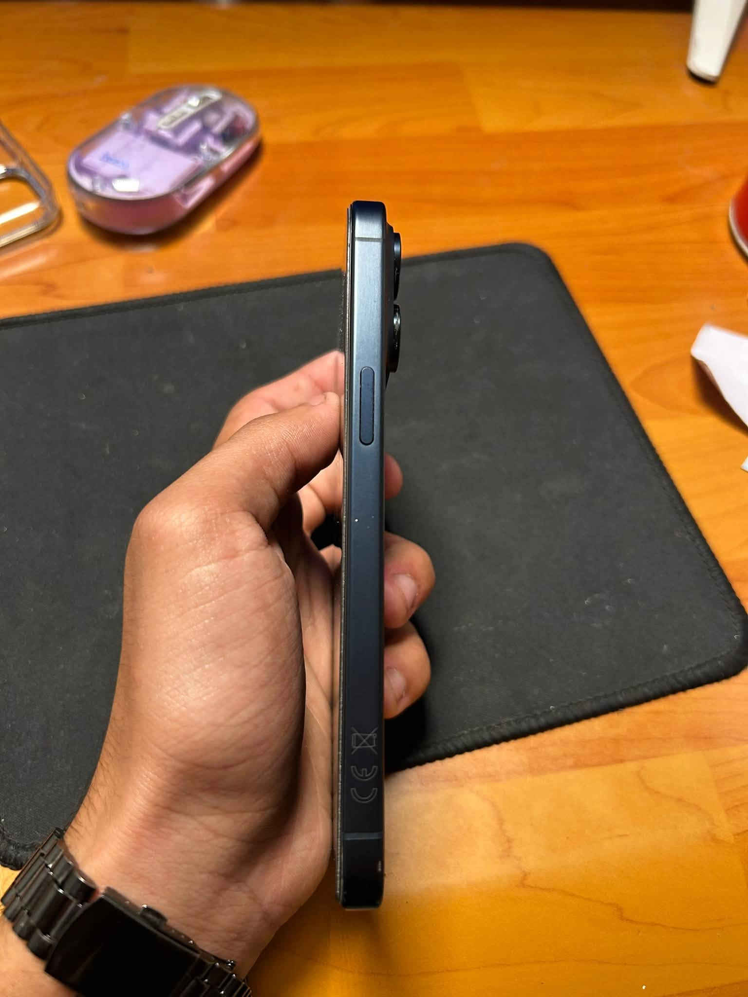 ايفون ١٥ برو ماكس • ٢٥٦ • شاشه مبدله