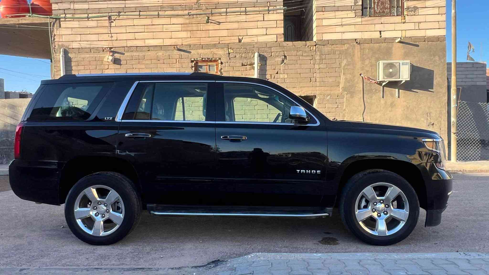تاهو خليجي LTZ 2017

‼️ملاحضة :بيها بارد بلبيبان والجاملغات وبيها  طخة ما مصلحة لاستفسار ***********

السعر (300)  

معروفه اعلى فئه بالتاهو مواصفات .. اقره المنشور خليجي بإسمي 
السيارة ماشية  ( 90الف فقط شرط ) جديده جدا وضع الشركه
رقم بصرة الجديد بأسمي سنويه + هزه جديده ...
 مكفوله من الصبغ 
ارضيه مغلف جلد كامل مع القلاب
سبير منازل 
فول مواصفات ١/١
٨سلندر 5300 المرغوب عله وضع الشركه
سلايد(فتحة قمارة)
ثلاجه 
منفذ كهرباء 220
كراسي جلد اصلي
كراسي 7 كهرباء
كراسي هزار(عند اقتراب السيارة من اي شي)
كراسي خزن(ميموري)
كراسي(تدفئة+تبريد) الاماميه + الخلفيه
تبريد خلفي شاشة
شحن الهاتف لاسلكياً
رادار 4 جهات تحذير افتراب
سائق آلي
كروس سرعة
داتا شو DATA SHOW تحذير صوت وفلاش
فول تحكم استيرن(جهتين امامي+جهتين خلفي)
استيرن كهرباء
استيرن تدفئة
شاشة عرض الاعطال
صندوك كهرباء(شفط)
نظام السير على الخط
دبل كير(عادي+اوتوماتيك)
دبل حساس(امامي+خلفي)
نظام تحكم بمستوى الضوء الداخلي
مانع تزحلق
پدل كهرباء(تحكم كهربائي بالبريك والبانزين)
نظام فتح الابواب لاسلكياً
فور ويل
شاشة امامية كبيرة اصلية
شاشة خلفية DVD اصلي 
كامرة خلفية 
تشغيل عن بعد
قاصة سرية
اشارة بالمري
مري كهرباء(شفط)
لايت عدسة زنون
لد امامي
سستم_صوت من BOSS 
موصفات اكو بعد بيها مواصفات و LTZ معروفه هيه اعلى فئة ب2017 
مكان السياره/ البصرة قضاء المدينة  
للاستفسار***********  موجود واتساب اتصال
