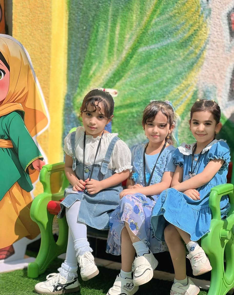 🌈✨ لحظات صغيرة… تصنع ذكريات كبيرة ✨🌈
في روضتنا، كل ابتسامة حكاية، وكل ضحكة أجمل بداية 💕
نفرح بتفاصيل أطفالنا، ونصنع معهم أيامًا مليئة بالحب والمرح والتعلّم 🌸🧸
بأطفالنا تحلو الأيام، وبضحكاتهم تكتمل فرحتنا 🤍✨
#روضة_ريحانة_الأهلية_النموذجية
#صف_العبقري_الصغير
#أطفالنا_فرحتنا 🌷
📣 *للأستفسار والتسجيل* 📣 :
📞 ‏ *********** ‏
🏠 *فلكة اللباني - مقابل مدرسة محمد سعيد الحبوبي* 
الانستگرام 🟪 : https://www.instagram.com/rayhana.2022.1443?igsh=b3JoOWR5MGg3ZWNp
فيس بوك 🟦 : 
https://www.facebook.com/profile.php?id=100083357500238&mibextid=ZbWKwL
https://www.facebook.com/profile.php?id=61571218876975&mibextid=ZbWKwL
تيك توك ⬛ :
https://www.tiktok.com/@rayhana.2022.2023?_t=ZS-8uzwUWvw4a0&_r=1
التليجرام ⬜
https://t.me/+VBgue-TfF4E3ODc0
يوتيوب 🟥
https://youtube.com/channel/UCeb8uy9W7_x9VlCsw0dSlKw?si=jF9-kLhaE4E6Fp2b

