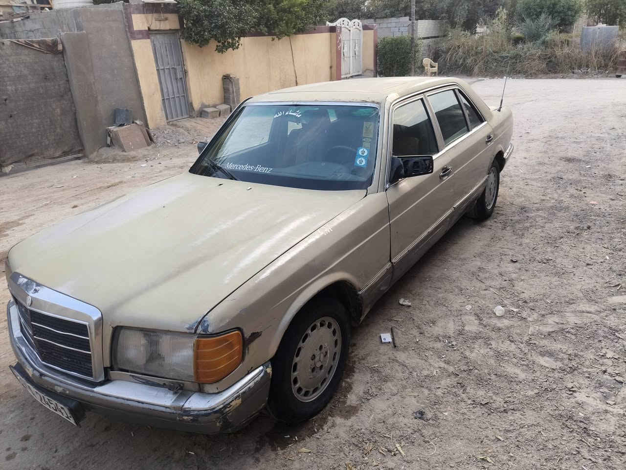 مرسيدس • موديل ٨٨ • رقم سماوه