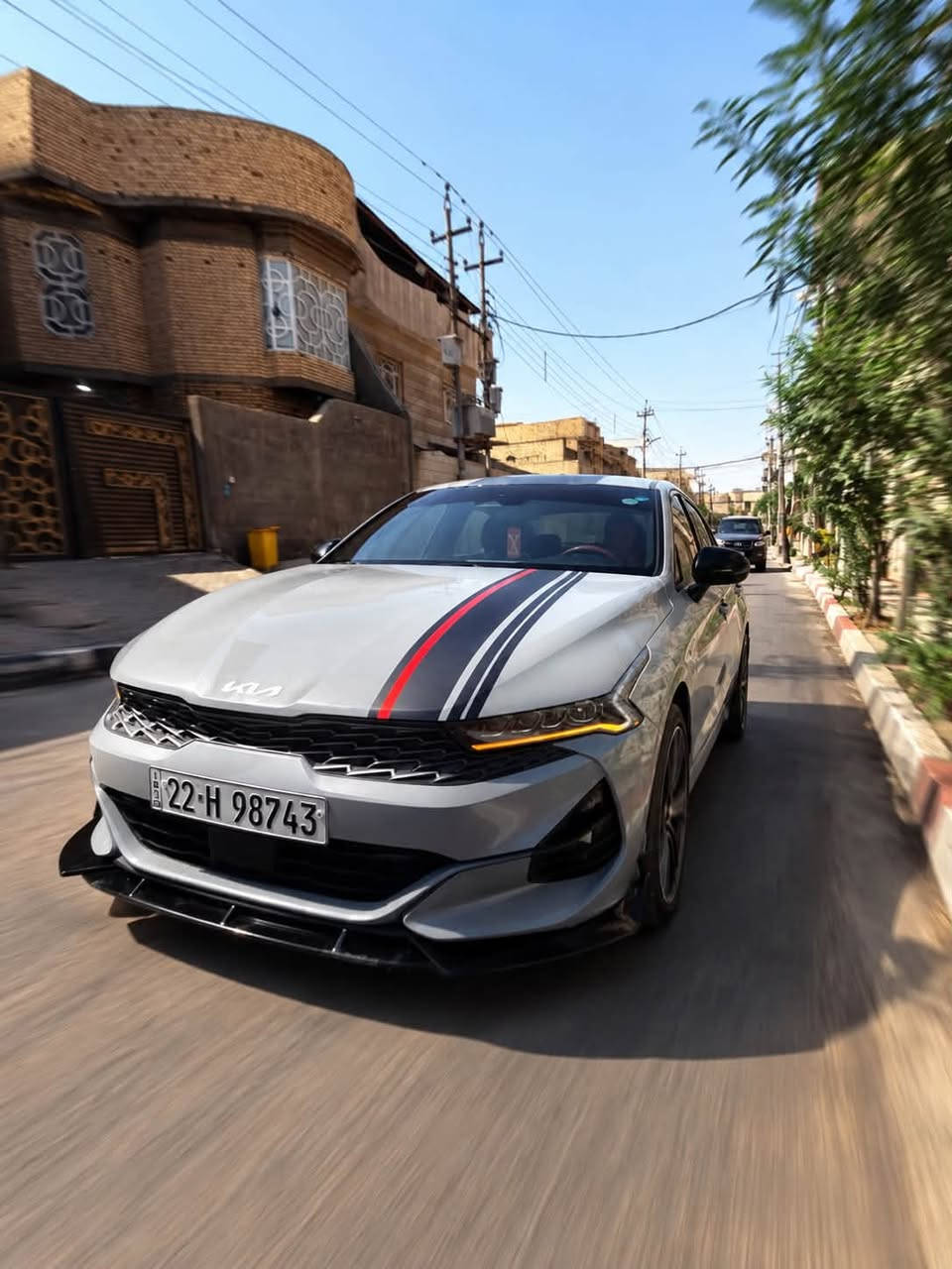 سلام عليكم k5 2024 وارد أمريكي مكينه 1600 تيربو حادثه مثل ما موضح بصور جي تي لاين فول ما عده الفتحه سيار من دخلت من أمريكيه لحد الآن على إيدي ماشيه 41 ميل سياره حلوه ونصبه تخبل سعر ١٧٠ وبيه مجال بسيط مكان بصره حي جامعه ***********

نص مكتوب في الصور:
- 53165514