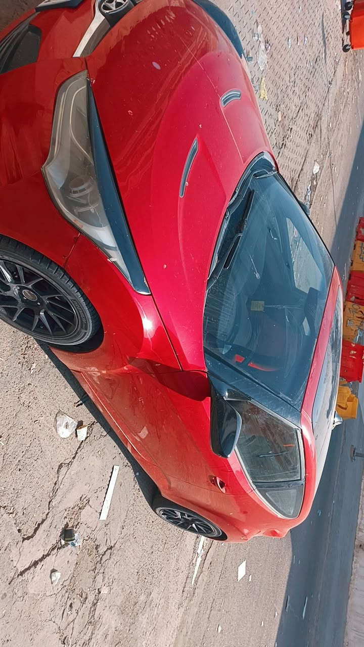 فولستر موديل 2014 رقم بابل مشروع وطني بسمي هزه جديده فول مواصفات عدا البصمه محرك 1600 وارد امريكي بيها قطعتين صبغ جاملغ او باب او اماكن بسيطه صبغ ابيع حزام بدون لغود او شواصي كير dct .... ويل رياضي تبريد ثلج.... مابيها نقص السياره مسويلها ادامه... فقط يرادلها تبديل كلج مال كير السياره تنميراتها فول مابيها اي شي بس هيه مستحقه تبديل كلج ... مكان السياره بغداد الحارثيه/ السعر 68/ ***********
