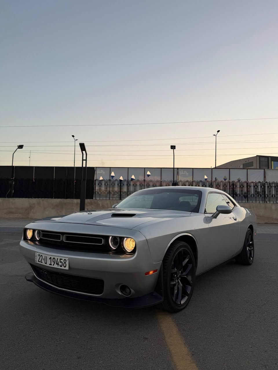 للبيع
 جالنجر sxt فتحة 6 سلندر 
Dodge Challenger 2023 SXT  

رقم اربيل بأسمي وتحويل ثاني يوم 
السيارة بدون صبغ بدون لغود بدون شاصي فقط بارد وصبغ بالجاملغ وصورة السونار مرفقة 

ماشية 21 ألف مايل 
( تو ويل المرغوب ) 
استخدام مرتب والسيارة بحالة جداً نظيفة 
 
 
• محرك V6  تو ويل 
• فتحة سقف 
• كشنات حضن 
•كشن كهرباء 
•مثبت سرعة
• سماعات AlPINE 
• شاشة  android Auto + CarPlay
• بصمة ابواب وتشغيل
• كاميرا خلفية
• تدفئة مقاعد
• تدفئة ستيرن
•تحكمات ستيرن
(( الخ …  ومواصفات الـ sxt معروفة ))
● كلشي بيها بلادي تماماً 
((( السيارة حادثها قطعة فقط جاملغ جهة السايق )))
 مكاني بغداد المنصور
السيارة رايدها بـ 208 وبيها مجال للشراي 
 للإستفسار 
*********** إتصال أو واتساب
