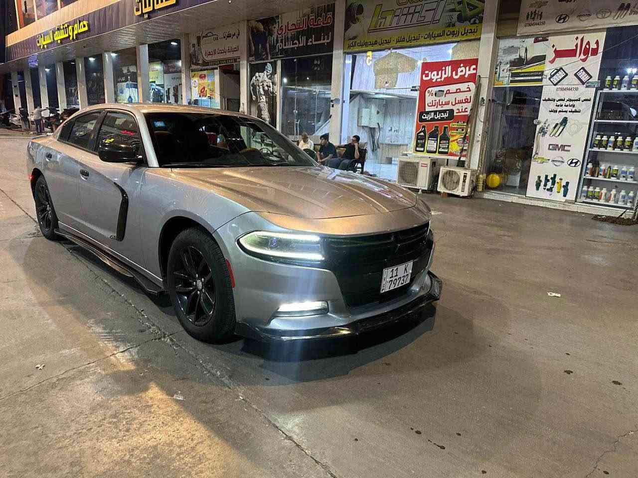 جارجر SXT 2016  كفاله عامة عدا الدعاميات اني صابغهم اثر شخوط بسيطة وارد كندي كلين تايتل بيها طخة زغيرة بالعراق موضحة بالصور السيارة كلش حلوه احلى من الصور 
مواصفات السيارة
تخم تاير قبل الاربعينيه شادة 
حدادية جديدة 
لايت زنون 
2 ويل 
محرك 3600 
دخول ذكي بصمة تشغيل عن بعد شاشة كبيرة 
كشنات جلد حظن شغل بغداد حسين شمارة 
الرقم جديد انكليزي هزه تنتهي بشهر التاسع 
السعر المطلوب 20500$
يعني شدتين وخمس ورقات 
رقم الهاتف *********** البصرة, العراق

