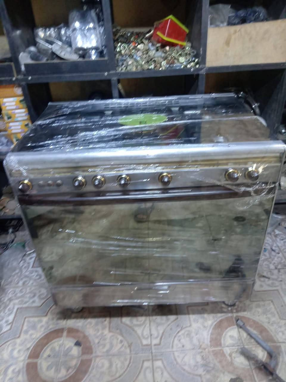 تم تجهيز طباخ مصري للبيع يرهم مروس مال البيت او تنطي فرق *********** نوعيت الطباخ كريازي
