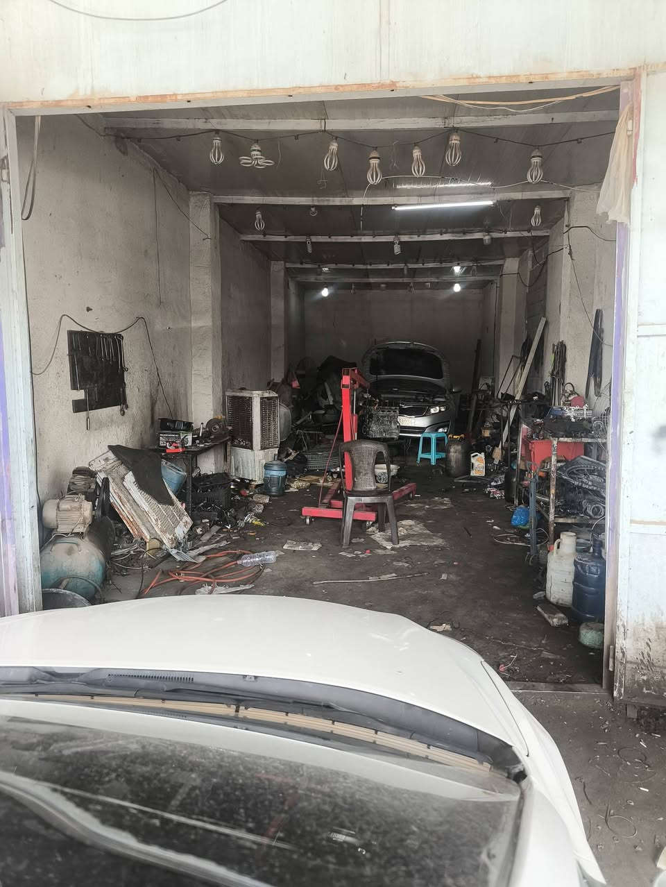 للبيع محل تجاري جاهز بالكامل
📐 مساحة العرض: 5 أمتار
📏 نزال المحل: 15 متر
➡️ المحل جاهز من كل شيء ومهيأ للعمل مباشرة.

✅ لا توجد عليه أي ديون
✅ لا توجد أي فواتير ماء أو كهرباء متراكمة
✅ جاهز للتسليم والعمل فوراً

📍 فرصة ممتازة لمن يبحث عن محل جاهز ومرتب بدون أي التزامات. السعر 25 مليون وبيه مجال

📞 للاستفسار والتفاصيل والتواصل على الخاص ***********6
