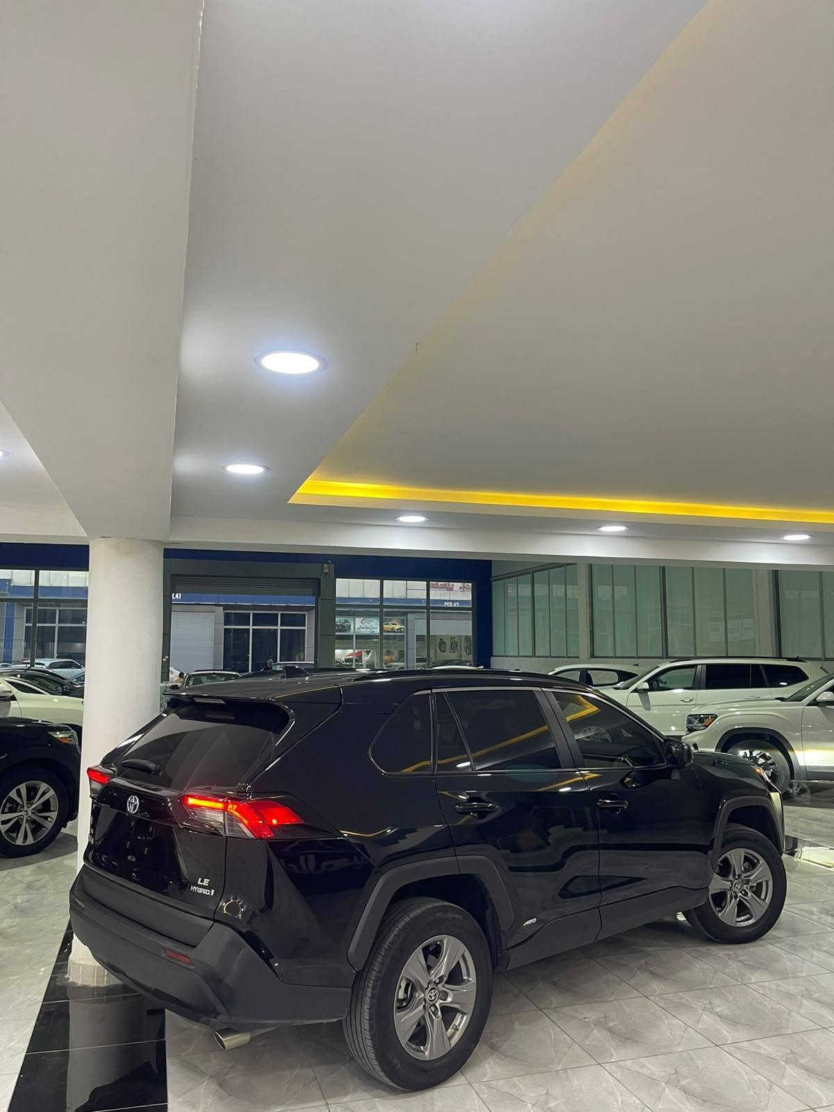 راف فور موصفات lê هايبرد 4wD موديل 24 ربع بوند جاملغ صبغ بدون دواخل ماشيه 20 m عنوان سياره دهوك للتواصل *********** كورك وتساب سعر 230$..

