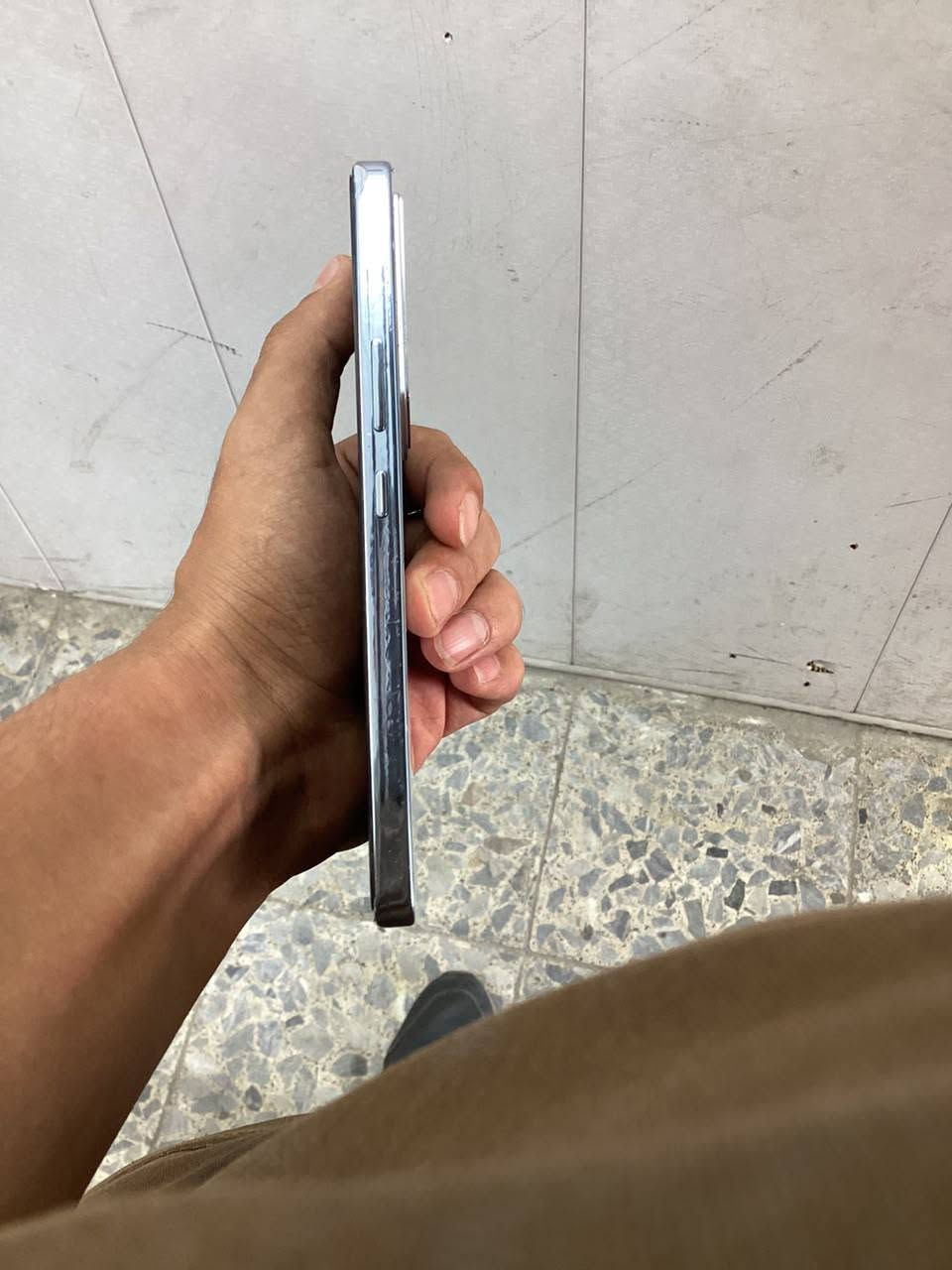 سلام عليكم انفنكس جي تي عشرين برو جهاز امبدل شاشه اصليه وكاله بدون نقص اي افريمات و الباقي مكفول كفاله عامه 120 افريم و نضافته 80
سعر 190 وبي مجال 
واتساب ***********
