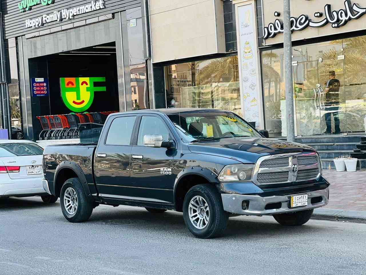 دوج رام بك هورن كلاسك مديل 2016 باب طويل بدي قصير سعر 127 وبيه مجال للاستفسار الاتصال *********** وارد مريكي حادثه جاملغ وباب بدون دواخل ولباقي كفاله عامه مواصفات مواصفات كير ماوس شاشه كامره دواره كشنات كهربائي حساسات أمامية وخلفية رادرار جانبي تحكم ستيرن جهتين مكينه 8 مكينه وكير مكفولات حداديه جديدهه تخم تاير جديد تبريد شغال ثلج سياره جديده وجاهزه وأي نقص مابيهه رقم انكليزي سنويه لل 30 مشروع وطني مكان سياره كربلاء
