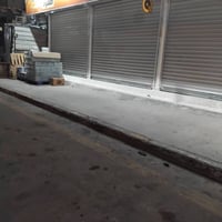 قاعه للايجار • ٢١٠م • واجهه ١٨م