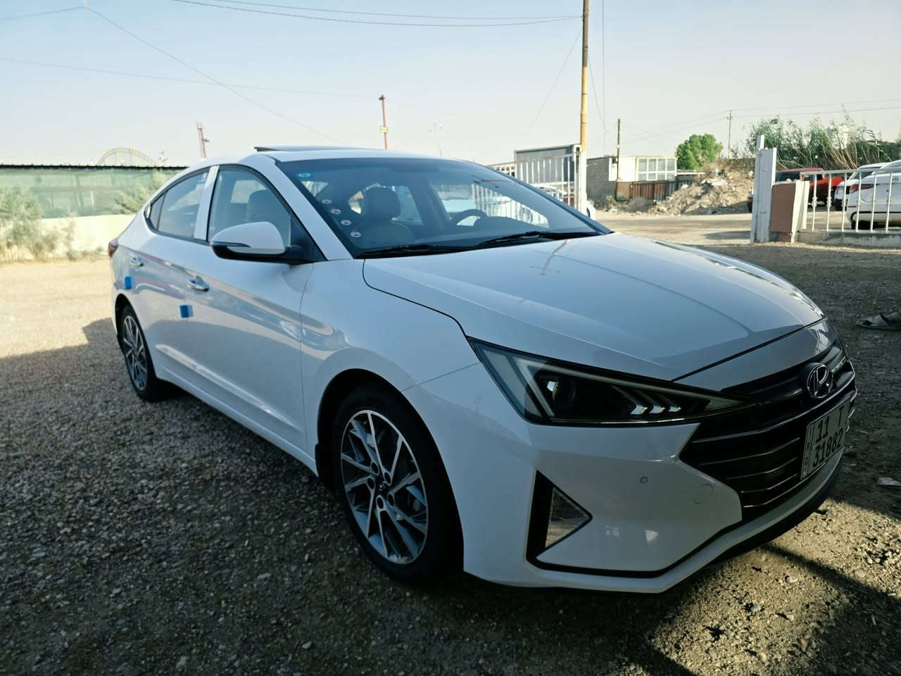 النترا للبيع خليجي موديل ٢٠١٩ فول مواصفات كراسي جلد فتحه بصمه كير محرك بلادي بيه شويه بارد قليل بدون صبغ سعر ١٤٧ بيه مجال شي بصيط مكان سياره رمادي رقم بغداد دولي ***********
