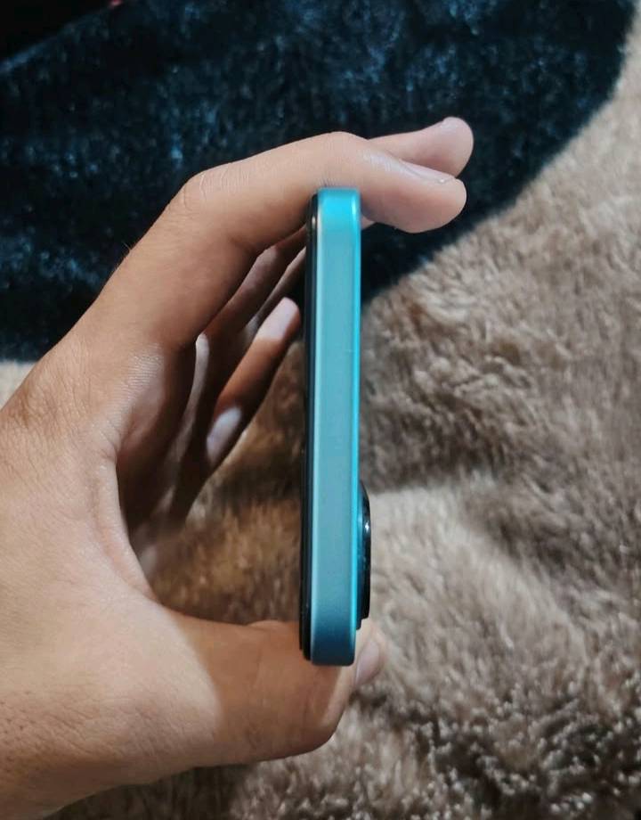 ريدمي A7 برو • ذاكرة ٦٤ • بطارية ٥٤٠٠