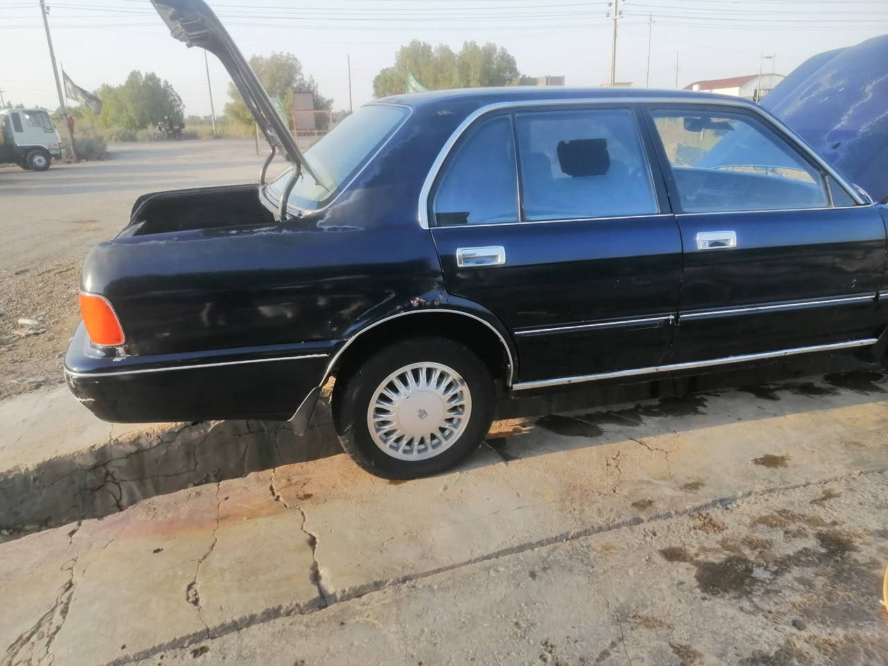 ارنب بيه عيب لحيم بلشاصي
جاهزه السياره بسمي نجف انكليزي
تبريد مكينه كير جاهزه السعر ٤٧
*********** رقمي
