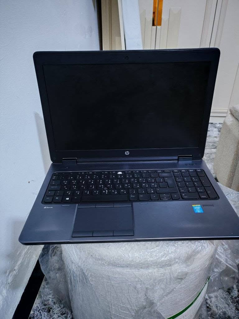 لابتوب Hp zbook G2 Workstation
مخصص العاب + هندسه + تصميم
حجم 15.6 FHD مميز
Cori7 gel 4.MQ
جيل رابع
RAM 8 DDR3
HARD 256 SSD M2 السريع 
كارت شاشه خارجي 
 NVIDIA Quadro K1100M. 2G
داخلي 4G
كيبورد عربي إنكليزي +ضوئي
بصمه + مكانيه اضافه هارد ثاني
بطاريه كلش مرتبه شحن أكثر من 2 ونصف
ملاحضه فقط حرف بل كيبورد واكف لاكن يدوس طبيعي الي هوهF8 

مكاني بغداد توصيل موجود 
سعررر 160  ماكو هيج موصفات بهاذه سعر
رقم ***********

نص مكتوب في الصور:
- حول Your PC is monitored and protected. See details in Windows Security Device specifications Device name DESKTOP-NMMPOJU Processor Intel(R) Core(TM) i7-4810MQ CPU @ 2.80GHz 2.80 GHz Installed RAM 8.00 GB (7.88 GB usable) Device ID 734A7E68-CEB2-425B-A900-C2195E295D31 Product ID 00331-10000-00001-AA204 System type 64-bit operating system, x64-based processor Pen and touch No pen or touch input is available for this display Copy Rename this PC Windows specifications Edition Windows 10 Pro Version 22H2 Installed on 9/14/2026 OS build 19045.4529 Experience Windows Feature Experience Pack 1000.19058.1000.0 Copy