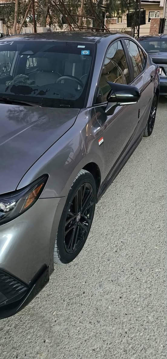 للبيع او مراوس بسيارة اقل
🚘 Toyota Camry  

هاذ حادثهة +بل العراق نطخت الباب سايق وشديت اصلية نفس الون مطابق ١٠٠ بل ١٠٠ 
• فول مواصفات عدا فتحة سقف  
• رادارات أمامية وجوانب  
• مثبت سرعة ذكي  
• كشنات جلد  
• شاشة وكامرة  
• الأرضية مدموشة  جلد درجة اولا

السيارة استعمال مرتب ومواصفاتها حلوة 🔥  
السعر مناسب 205 والبيع جاد  

📞 اتصال / واتساب: ***********
