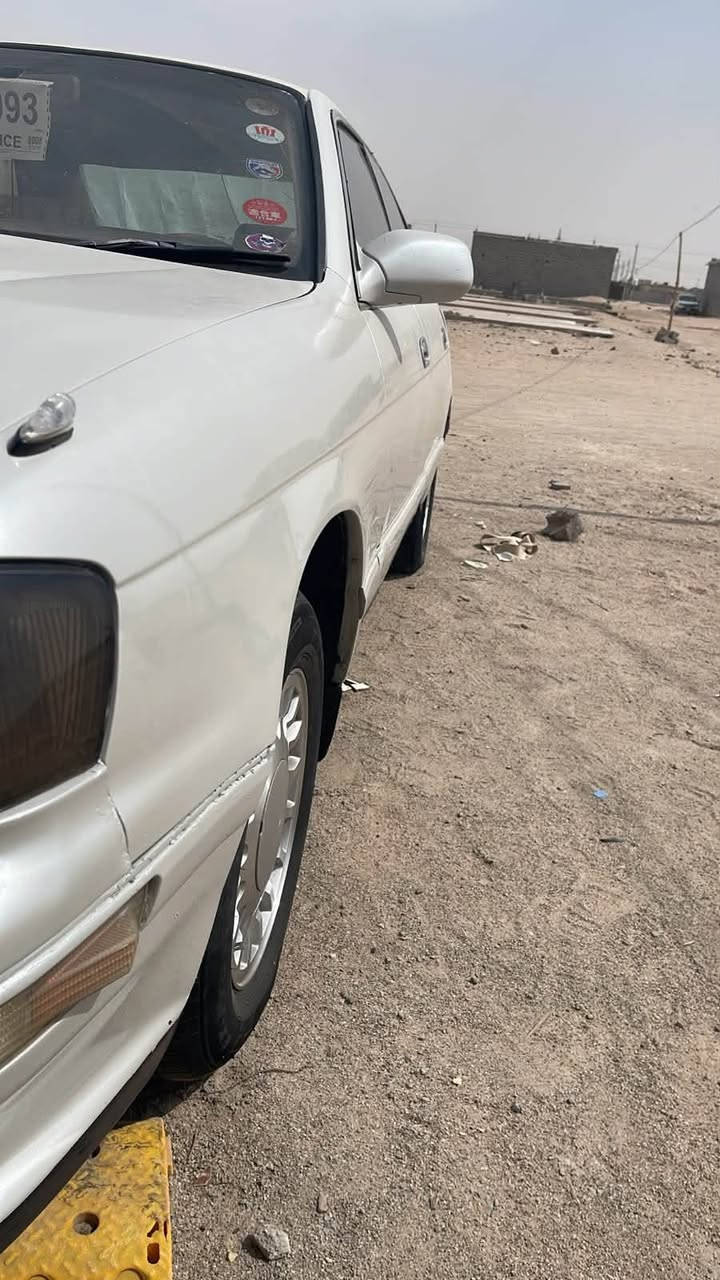 سيارة • ١٩٩٣ • ماركة مجهولة