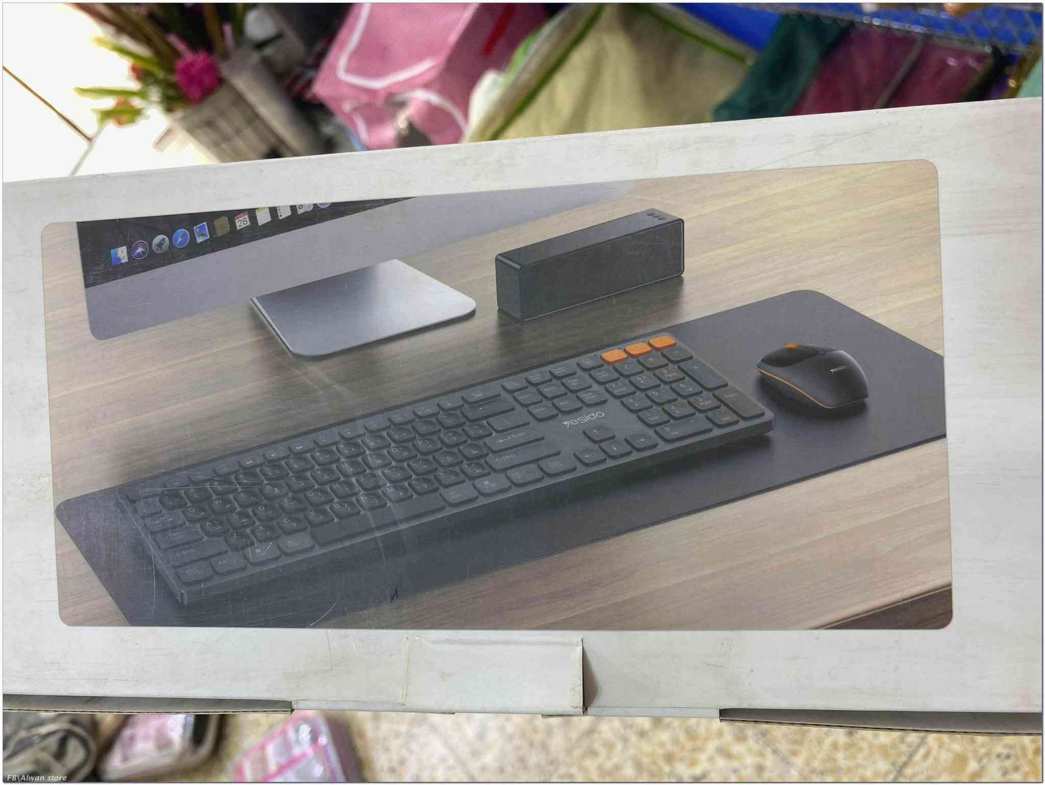 متوفر كيبورد وماوس اصلية بلوتوث امزون سعر ١٦ الف 
متوفر توصيل

نص مكتوب في الصور:
- FB\ Alwan store
- FB \ Alwan store
- FB Alwan store