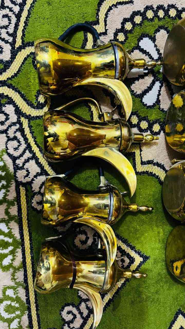 دلال گهوة جديدات صناعة سورية العدد 8 للبيع
للتواصل 
***********
