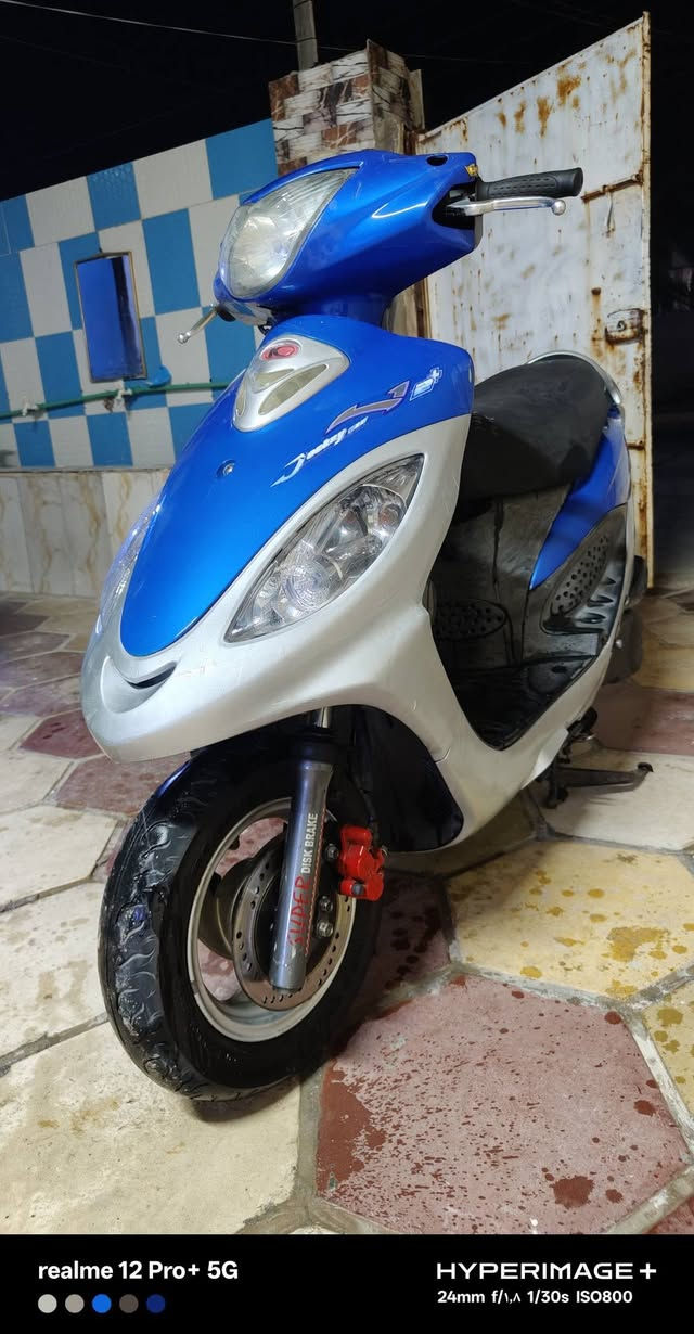 كامكو v2 فحل  موديل 16دراجه رمبه
بگ لايت كرستال
مكفوله كفاله عامه

 مكينه 125
سعر 
مليون و 200وبيها مجال قليل 
للأستفسار ....
***********
