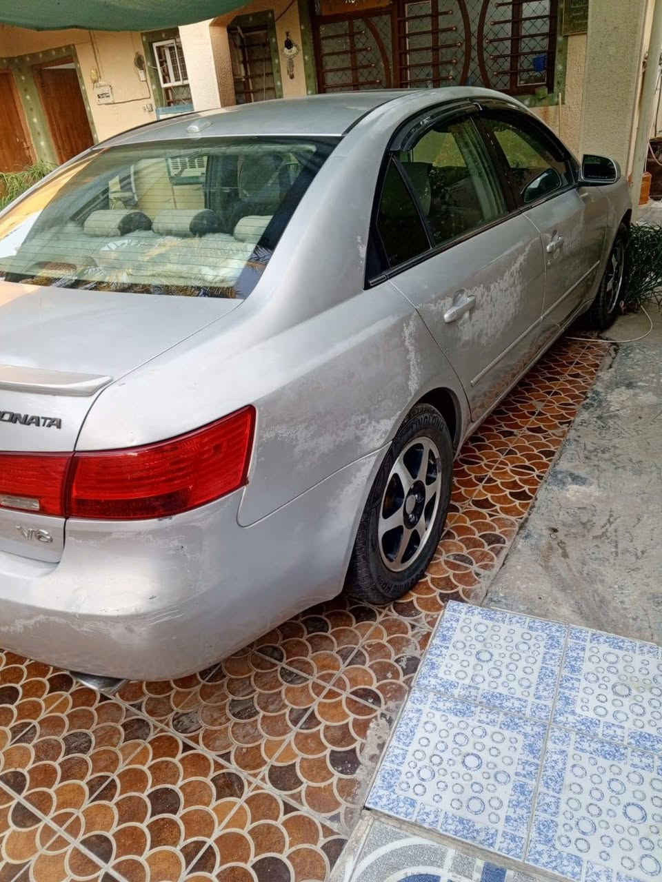 السلام عليكم
سوناتا ٢٠٠٨ سلفر سياره جاهزه
كير مكينه صدر تبريد تخم تاير تدفاء داخل حادث ما بيها فقط جاملغ جها اليسر سيار بيها صفحه كلير مكفوله البقيه ليبل واحد داخل جديده سياره مال جناي بسمنا رقم بغداد عنواني بعقوبة تقاطع الساده السعر
82 وبيها مجال 
 رقم الهاتف ***********
