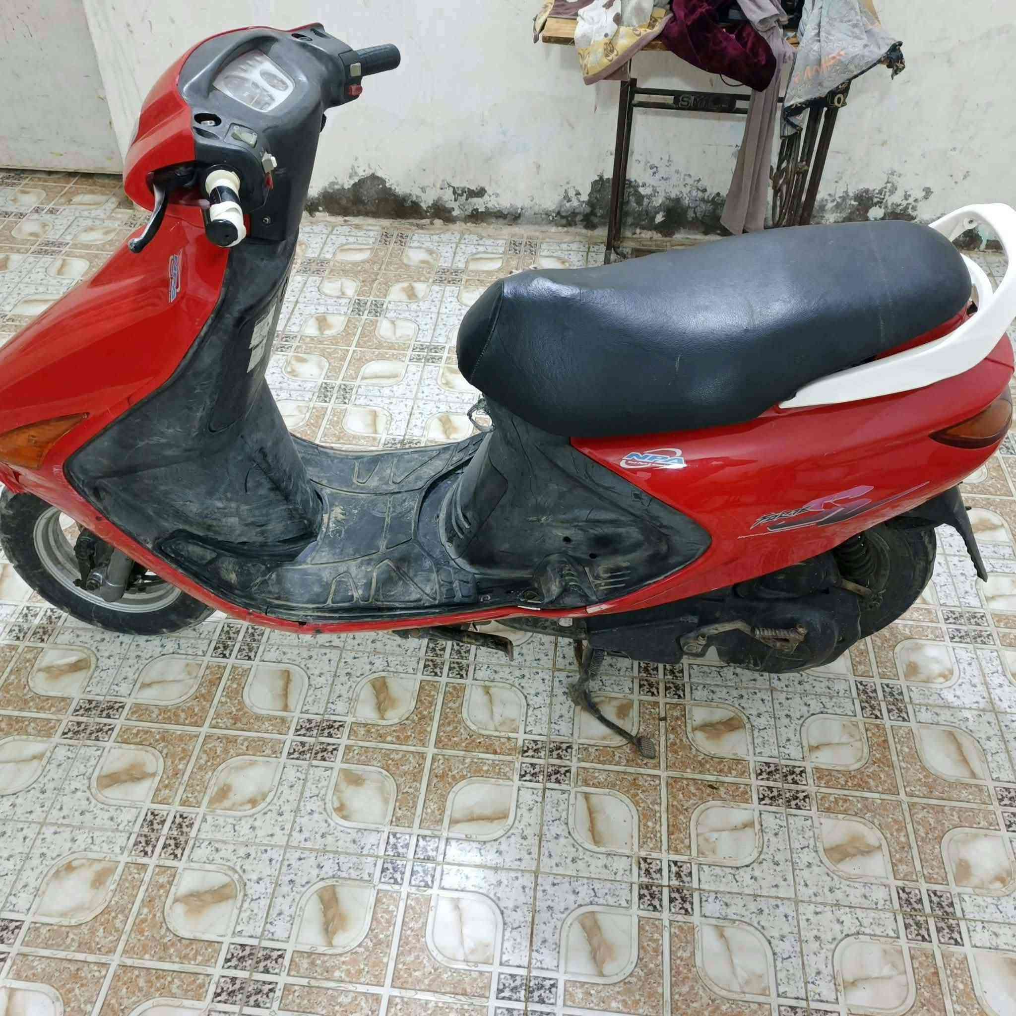 فراشه • حاويه • مامفتوحه