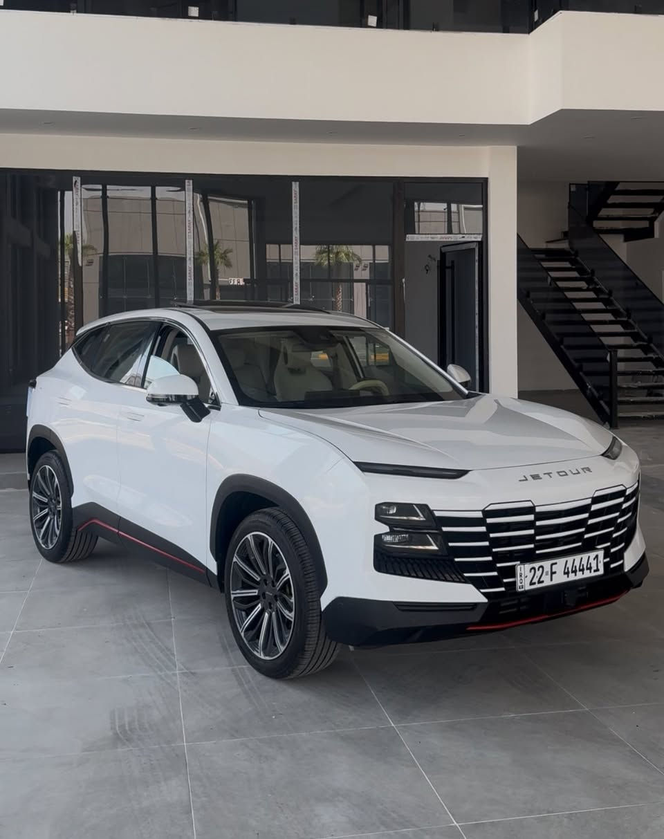 Jetuor dashing Luxury 2025 
💵$17600
٥ . سال ضمان شركه هارلم
ماشيه ٢٠ الف
☎️***********
