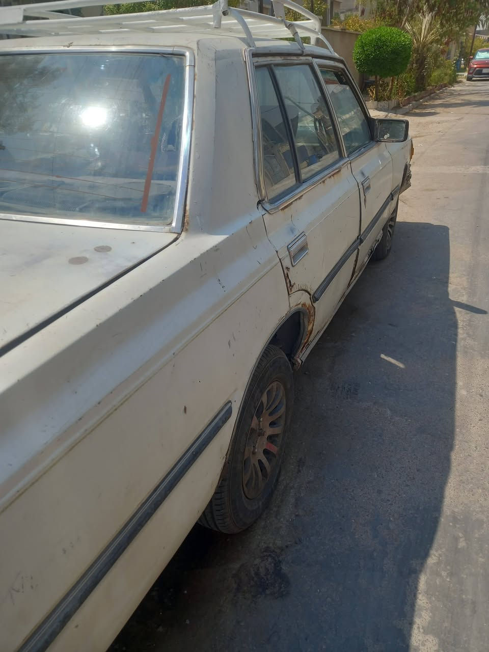 سوبر ٨٣ باسمي سنويه جديده محرك وكير زينات السعر ٢٠ العنوان بغداد البلديات ***********رقم انبار دولي
