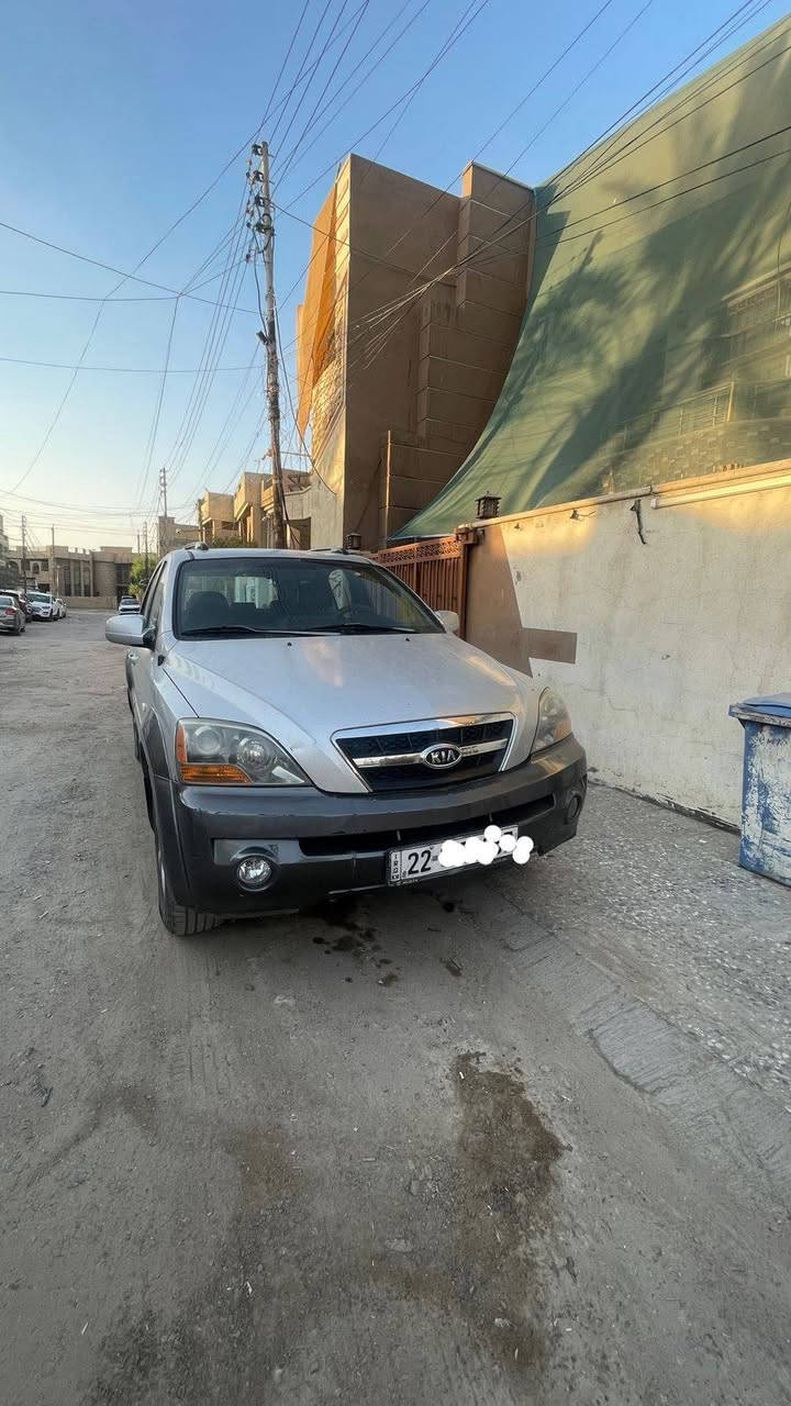 السلام عليكم
سورنتو ٢٠٠٩ خليجي ٧ راكب للبيع..
رقمها اربيل.
مكان السيارة في بغداد.
مبدل فيها ٣ قطع والدعامية الأمامية مبدلة السيارة تاكيه.
محرك ٣٣٠٠ مبدل جديدمع منظومة الماء
التبريد شغال والكهربائيات كلها شغاله
تخم تأثير وباتري جديد. السعر ٧٠ ورقة
رقم الهاتف/ *********** بي واتساب 
تحياتي للجميع
