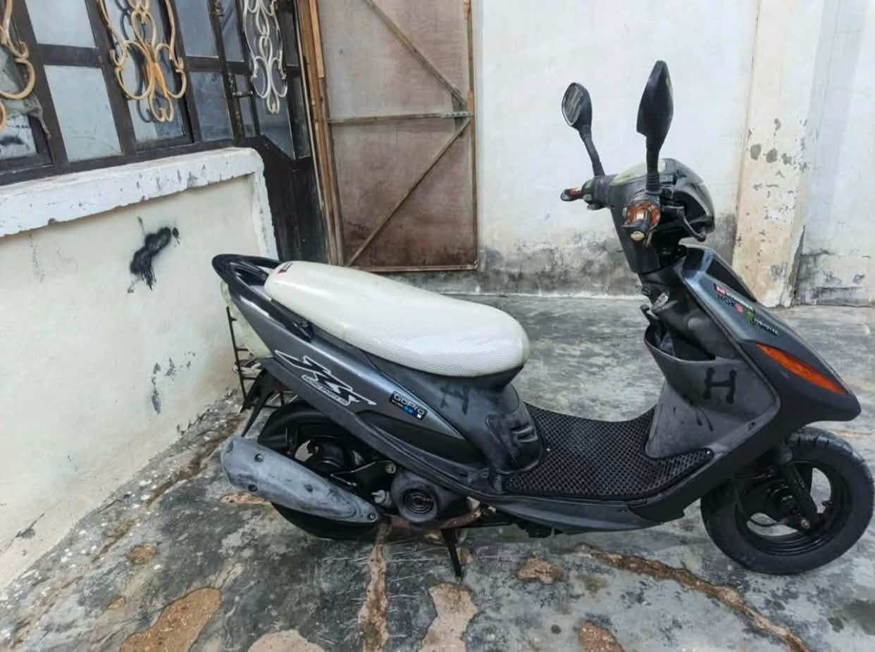 دراجه ماكس عدله بلاديه ماا مفتوحه سعر ٥٥٠ ويهه مجال حك الجيه ***********
