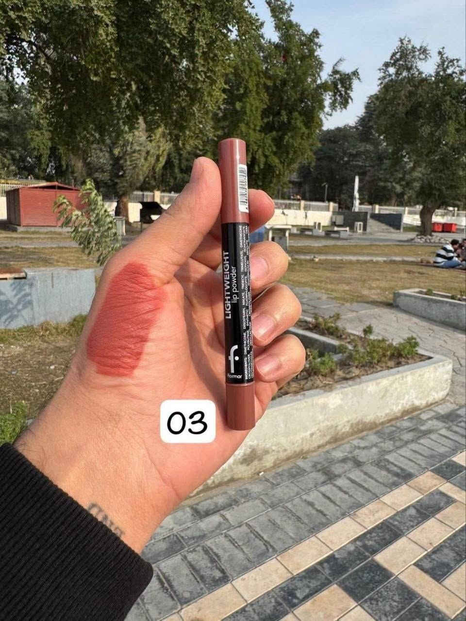 فلورمار • قلم شفايف • درجات هادية
